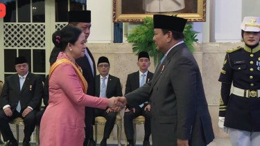 Puan hingga A.M Hendropriyono Dianugerahi Bintang Utama RI oleh Prabowo