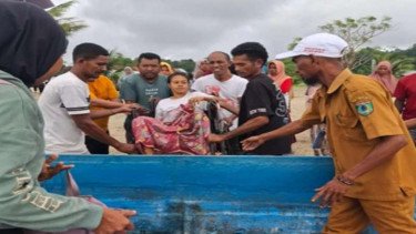 Janin Terlilit Tali Pusat, Evakuasi Ibu Hamil di Seram Maluku Via Laut Berlangsung Dramatis