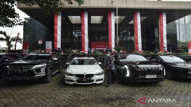KPK Sita 24 Kendaraan Terkait Kasus Pemerasan Wamenaker, Paling Banyak Milik Irvian Bobby