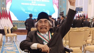 Terharu Dapat Penghargaan dari Presiden, Jaja Miharja: Sakit Gue Udah Banyak Nih