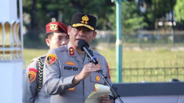 Suasana Pemakaman Ojol Dilindas Rantis Brimob Menegangkan, Kapolda Metro Dikejar Massa dan Diteriaki Pembunuh