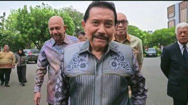 Hendropriyono Respons soal Isu Penamparan Seskab Teddy oleh Pangkopassus