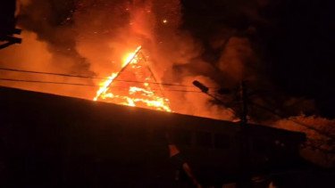 Pembakaran Kantor DPRD Makassar, Tiga Orang Tewas dan Lima Luka