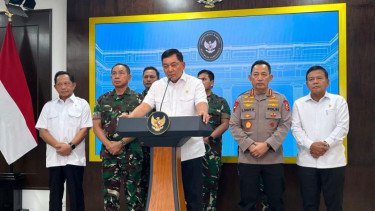 Menhan Pastikan Presiden Prabowo Ada di Tanah Air, Terus Pantau Situasi Nasional