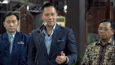Ketua Umum Partai Demokrat, Agus Harimurti Yudhoyono (AHY) dalam konferensi pers di Puri Cikeas, Bogor