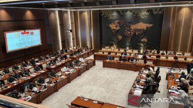 DPR Kembali Gelar Rapat usai Digempur Demo