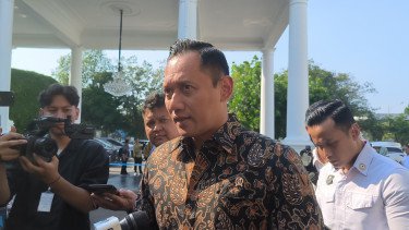 Menko AHY: Utang KCIC Jangan Hambat Rencana Pembangunan Kereta Cepat Jakarta&ndash;Surabaya