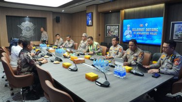 Korlantas dan Ditjen Hubdat Mau Buat SOP Atur Lalu Lintas Agar Masyarakat Tak Terjebak Macet saat Demo