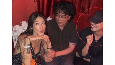 Yoo Ah In Kegep Tampil di Pesta saat Menjalani Masa Hukuman Percobaan Kasus Narkoba