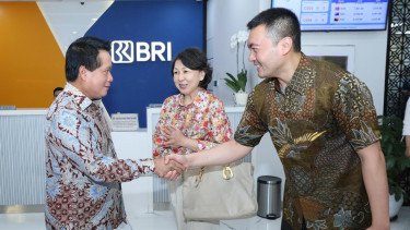 Peringati Hari Pelanggan Nasional, Direksi BRI Sapa Langsung Nasabah di Beberapa Daerah