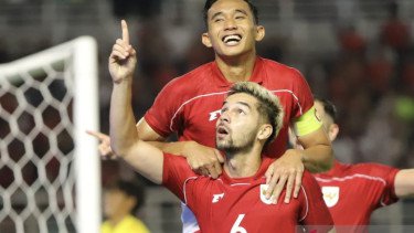 Geger! Wanita Genit Edit Foto Mesra Pemain Timnas Indonesia, Justin Hubner sampai Rizky Ridho sampai Lakukan Ini