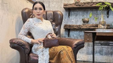 TERPOPULER: Rieke Diah Pitaloka Bongkar Kinerja Uya Kuya-Eko Patrio, Encuy Preman Pensiun Ditemukan Tewas di Rumah