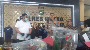 Geger! 7 Senjata Api Polisi Raib Saat Kerusuhan Jaktim, Baru 2 yang Kembali