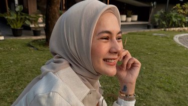 Cerai dari Baim Wong, Paula Verhoeven Pamer Tato Baru