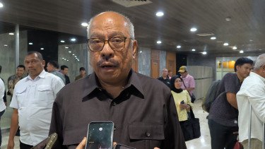 IHSG Anjlok Saat Reshuffle Sri Mulyani, Komisi XI DPR:  Enggak Lama Akan Bangkit