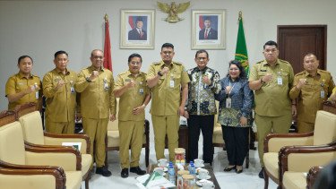 Sumut Raih Predikat UHC Prioritas, Lebih Cepat dari Target Bobby Nasution Minta Layanan UHC Optimal Diterima Masyarakat