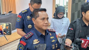 KKP Ungkap Pemilik dan Tujuan Dibangun Tanggul Beton di Laut Cilincing