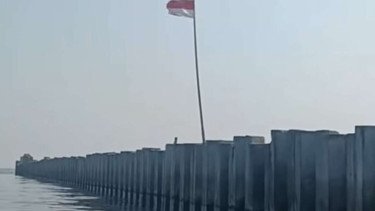 Polemik Tanggul Beton, Gubernur Jakarta Minta KCN Beri Akses Nelayan