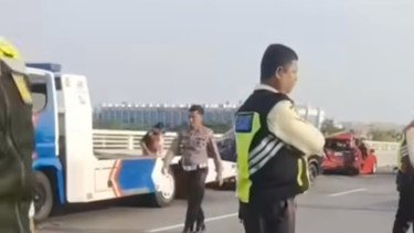 Kecelakaan Beruntun di PIK 2, Enam Mobil Rusak Parah