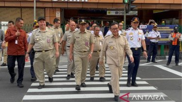 Stasiun Cikini Punya Pelican Crossing, Pramono Larang Ojol hingga Taksi Ngetem