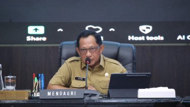 Mendagri Tito Pacu Daerah Optimalkan Bonus Demografi Menuju Indonesia Emas 2045
