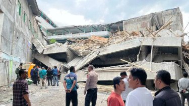 Musala Ponpes Sidoarjo Ambruk, 79 Dievakuasi tapi 1 Orang Tewas Tertimpa Reruntuhan