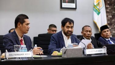Gubernur Aceh Muzakir Manaf atau Mualem