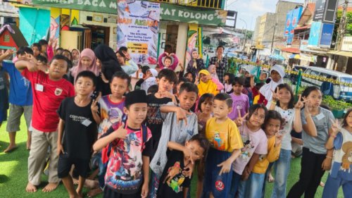 PNM Peduli Hidupkan Literasi Anak di TBM Kolong Ciputat