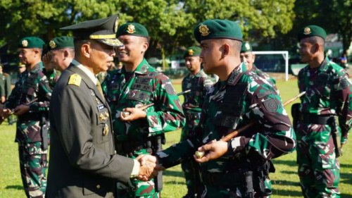 1.549 Prajurit Divif 2 Kostrad Naik Pangkat, Brigjen Indra Heri Ingatkan soal Tanggung Jawab