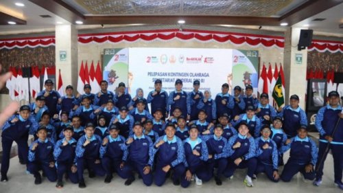 Lepas Kontingen PORNAS KORPRI XVII, Sekjen DPD: Kemenangan Bukan Hanya Medali, tapi Jaga Nama Baik
