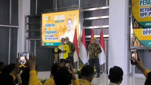 Bahlil Apresiasi Diklat AMPG, Targetkan Lonjakan Kursi Golkar di Pemilu 2029