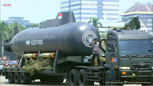 Kapal Selam Tanpa Awak KSOT-008 Muncul di HUT TNI ke-80, Unggulkan Teknologi dan Persenjataan Modern, Ini Spesifikasinya