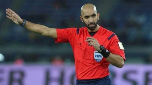 Ini Sosok 'Si Tukang Kartu' Wasit Arab Saudi Vs Timnas Indonesia di Kualifikasi Piala Dunia 2026