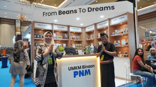 Dari Lereng Gunung ke Panggung Nasional, PNM Harumkan Inacraft 2025 dengan Wangi Kopi Sembalun