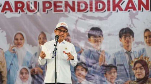 Menko Cak Imin Umumkan Call Center 158, Warga Bisa Lapor Infrastruktur Pesantren Rawan