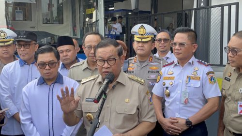 Ragunan Dibuka Sampai Malam Hari, Pramono: Silakan Pacaran, tapi Baik-baik Ya