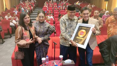 Enteng Tanamal Rilis Buku Kritis di Usia 81 Tahun, Sentil Industri Musik Soal Royalti dan Hak Cipta