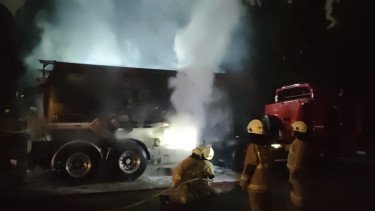 Truk Pertamina Berisi 24 Ribu Liter BBM Terbakar di SPBU Palmerah, Satu Orang Terluka