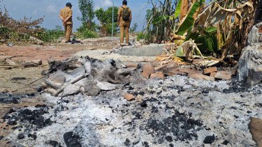Viral 8 Makam Palsu Dibongkar Warga Brebes