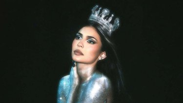 Terungkap! Rinaldy Yunardi Ciptakan Mahkota Untuk Kylie Jenner dalam Waktu 3 Minggu