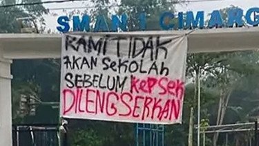 Kepsek Tampar Murid Merokok, Ratusan Siswa SMAN 1 Cimarga Mogok Sekolah