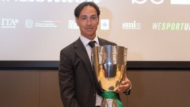 Blak-blakan, Alessandro Nesta Ungkap Pemain Ini Sebagi Bek Terbaik di Dunia