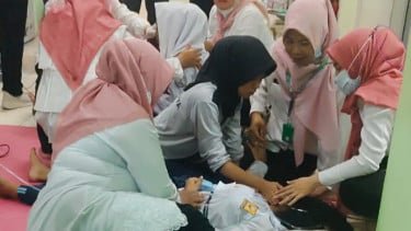 Langkah Pertolongan Pertama jika Keracunan MBG: Minum Air Putih dan Simpan Sisa Makanan