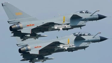 Jet Tempur J-10 Pakistan Pernah Tembak Jatuh Rafale India