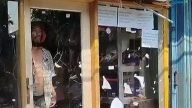 Detik-detik Menegangkan ODGJ di Pasar Rebo Sandera 2 Anak, Ternyata Pelakunya...