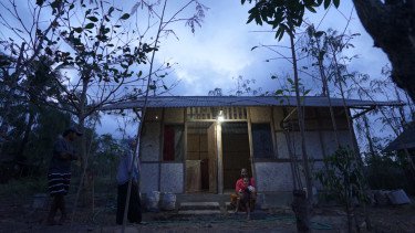 Pemerintah Pastikan Tak Ada Lagi Desa yang Hidup dalam Gelap