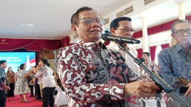 Mahfud Sebut Secara Yuridis Soeharto Penuhi Syarat Diusulkan Jadi Pahlawan Nasional