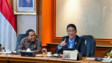 Menteri Keuangan, Purbaya Yudhi Sadewa dan Menteri Kehutanan, Raja Juli Antoni