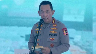 Kapolri Ungkap Fakta Mengejutkan di Balik &lsquo;Agustus Kelabu&rsquo; dan &lsquo;Black September'