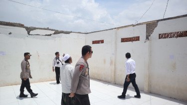 Kronologi Ambruknya Atap Asrama Putri Ponpes Salafiyah di Situbondo, Polisi Turun Tangan